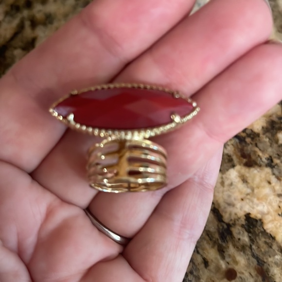 Kendra Scott Chelsea Geometric Shape Ring-dark red- New! - Picture 4 of 5